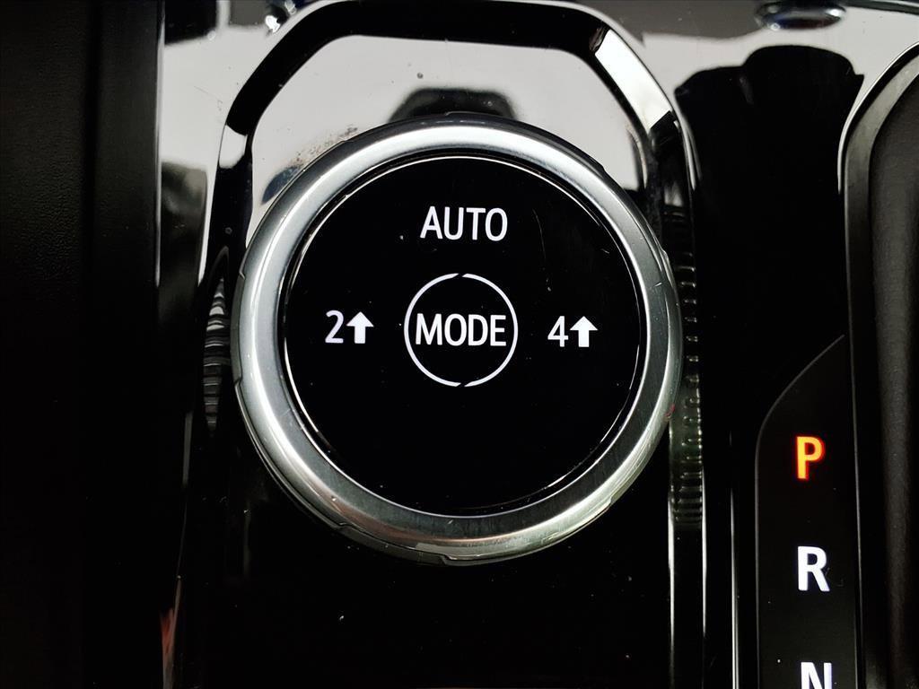 used 2024 GMC Canyon car, priced at $38,746