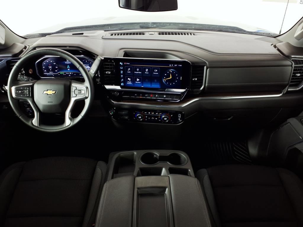 used 2025 Chevrolet Silverado 1500 car, priced at $42,998