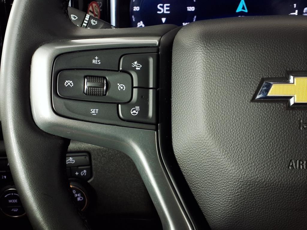 used 2025 Chevrolet Silverado 1500 car, priced at $42,998