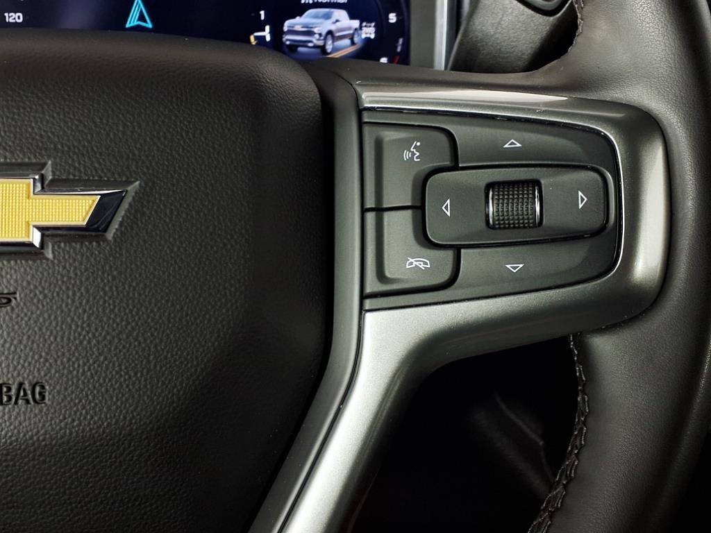 used 2025 Chevrolet Silverado 1500 car, priced at $42,998