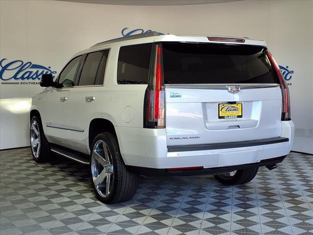 used 2020 Cadillac Escalade car, priced at $38,760