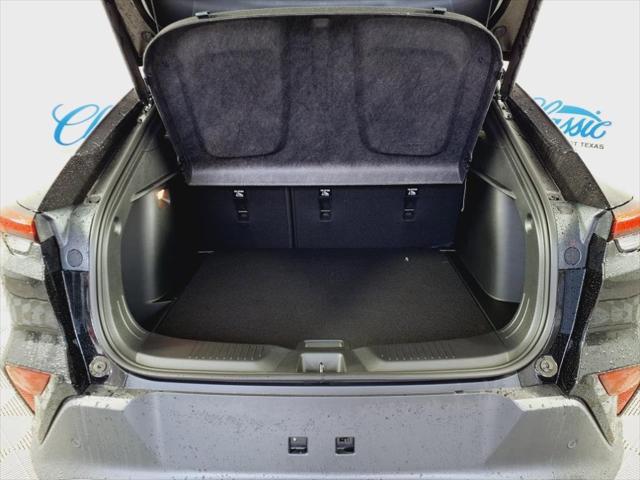 new 2025 Buick Envista car, priced at $27,280