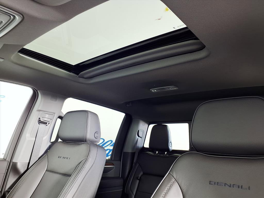 new 2025 GMC Sierra 2500 car, priced at $81,622