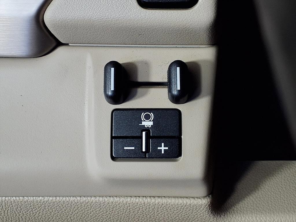 used 2015 GMC Yukon car, priced at $16,768