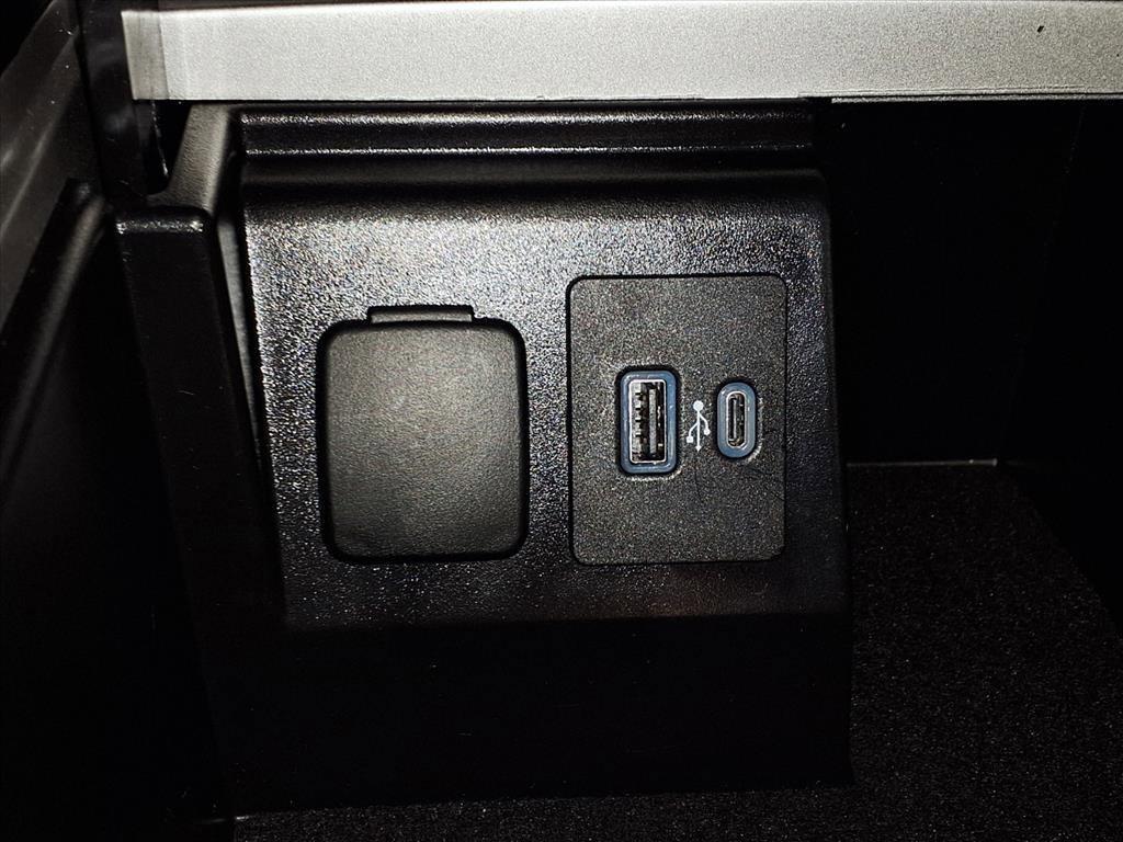 used 2024 Ford Explorer car, priced at $31,397