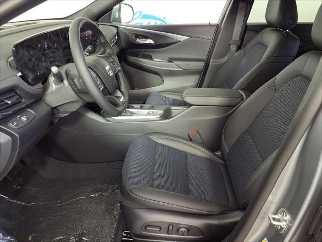 new 2025 Buick Envista car, priced at $27,280