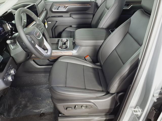 new 2025 GMC Sierra 2500 car, priced at $78,547
