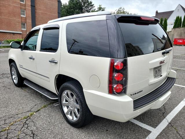 used 2010 GMC Yukon car, priced at $14,995