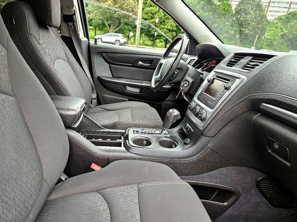 used 2014 GMC Acadia car, priced at $9,800
