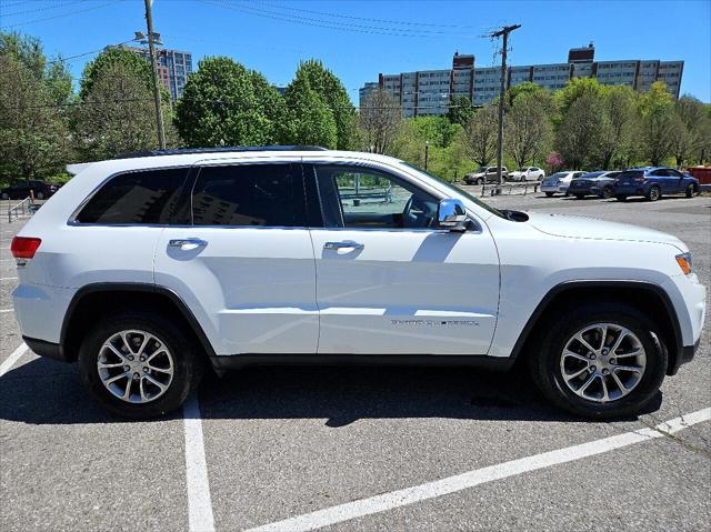 used 2015 Jeep Grand Cherokee car, priced at $14,795