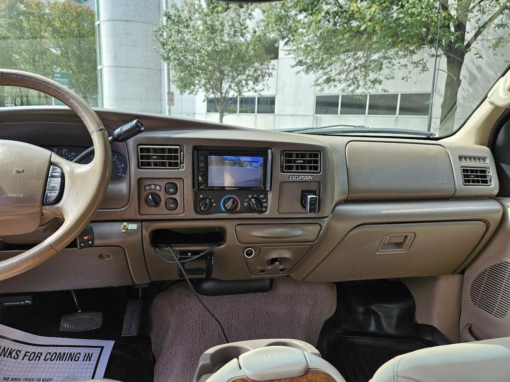 used 2001 Ford Excursion car, priced at $14,000