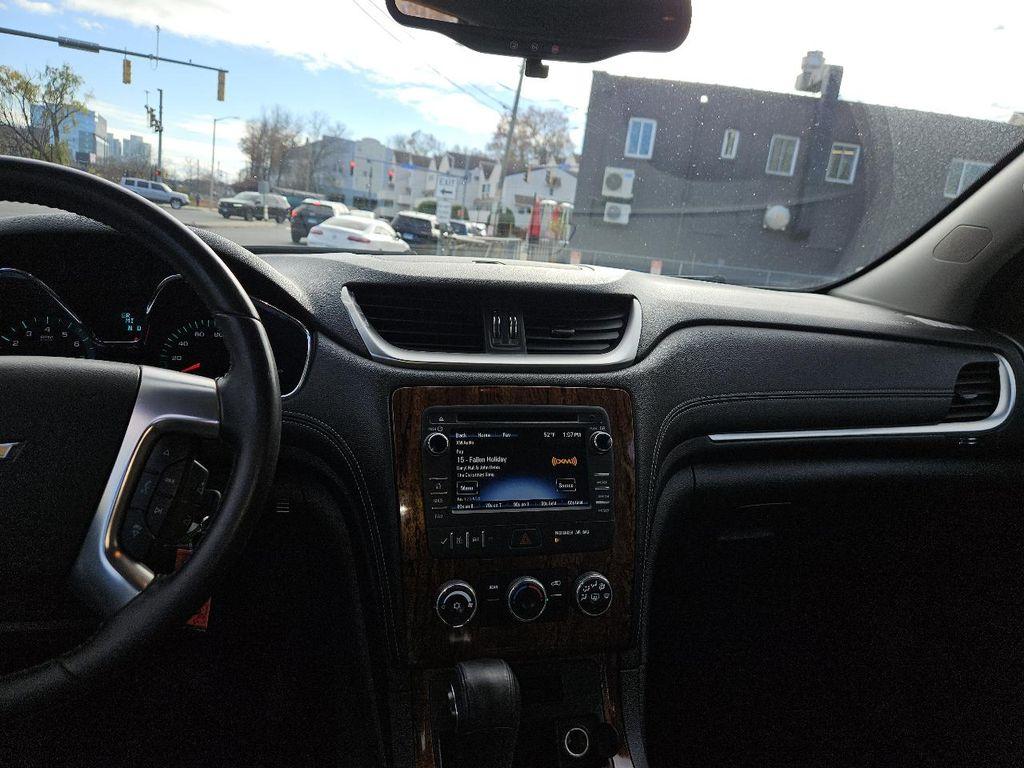 used 2014 Chevrolet Traverse car, priced at $8,700