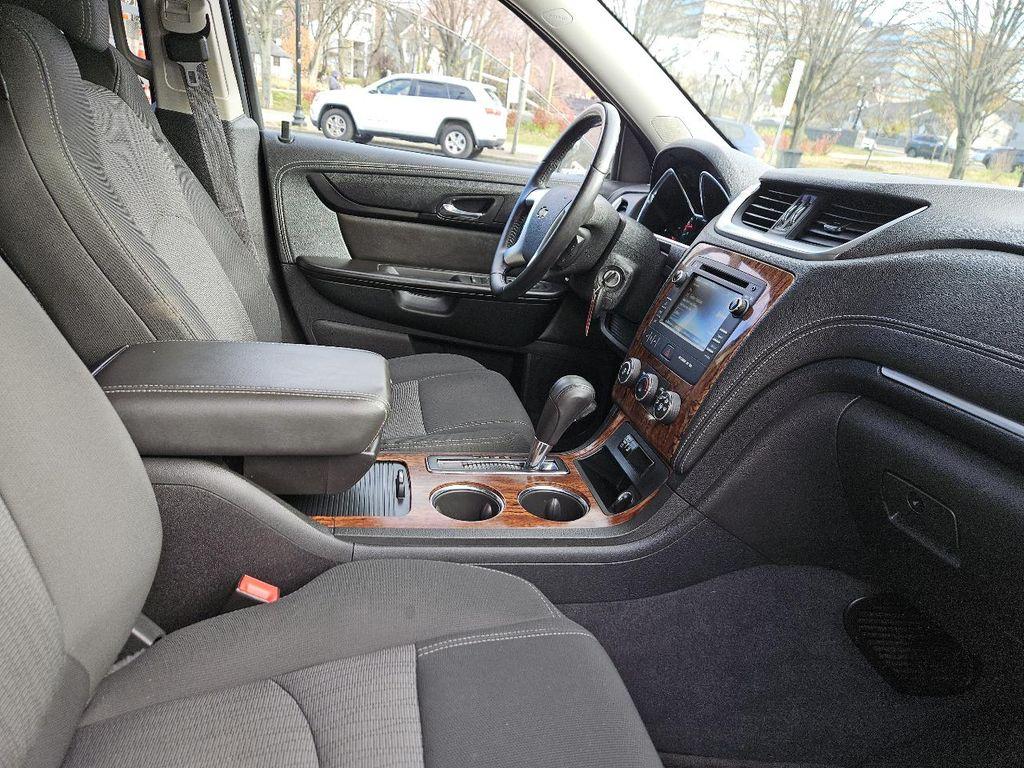 used 2014 Chevrolet Traverse car, priced at $8,700