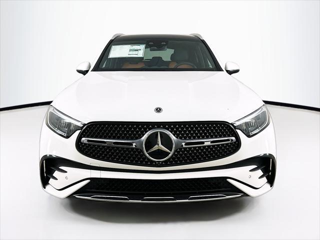 new 2025 Mercedes-Benz GLC 300 car, priced at $64,420