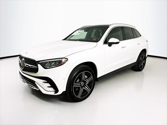 new 2025 Mercedes-Benz GLC 300 car, priced at $64,420