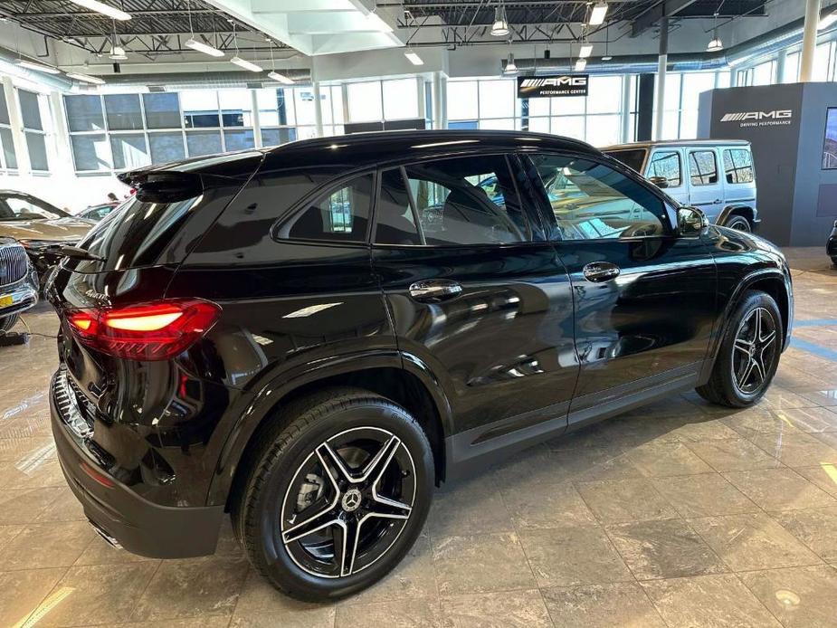 new 2024 Mercedes-Benz GLA 250 car, priced at $49,440