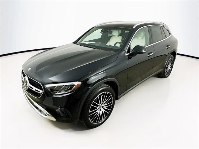 new 2025 Mercedes-Benz GLC 300 car, priced at $61,845