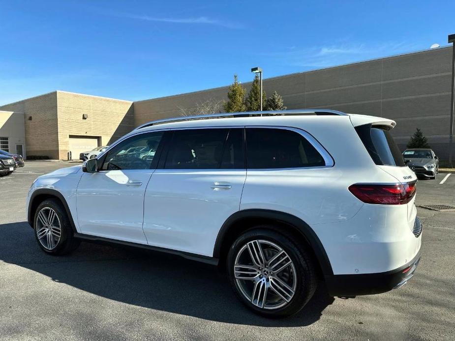 new 2024 Mercedes-Benz GLS 450 car, priced at $90,125