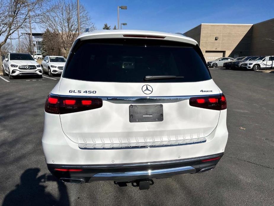 new 2024 Mercedes-Benz GLS 450 car, priced at $90,125