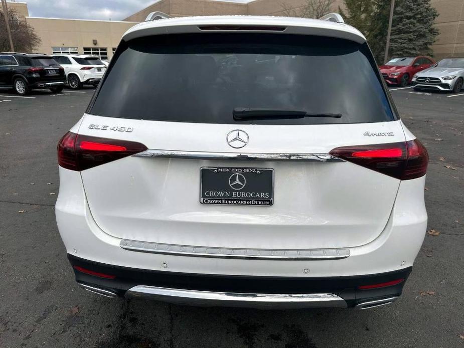 new 2024 Mercedes-Benz GLE 450 car, priced at $74,290