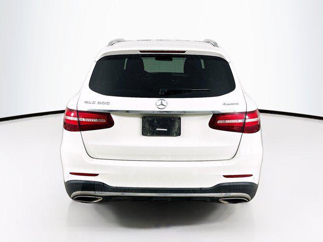 used 2019 Mercedes-Benz GLC 300 car, priced at $23,678