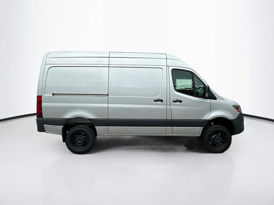 new 2024 Mercedes-Benz Sprinter 2500 car, priced at $76,004