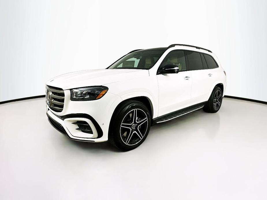 new 2024 Mercedes-Benz GLS 450 car, priced at $96,670