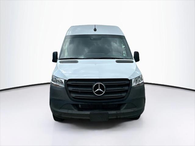 new 2024 Mercedes-Benz Sprinter 2500 car, priced at $64,174