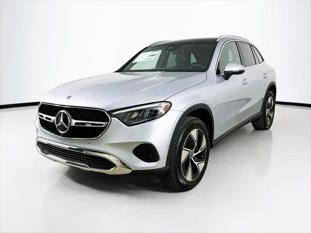 new 2024 Mercedes-Benz GLC 300 car, priced at $58,295