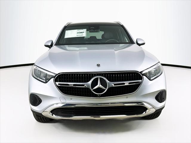 new 2024 Mercedes-Benz GLC 300 car, priced at $58,295