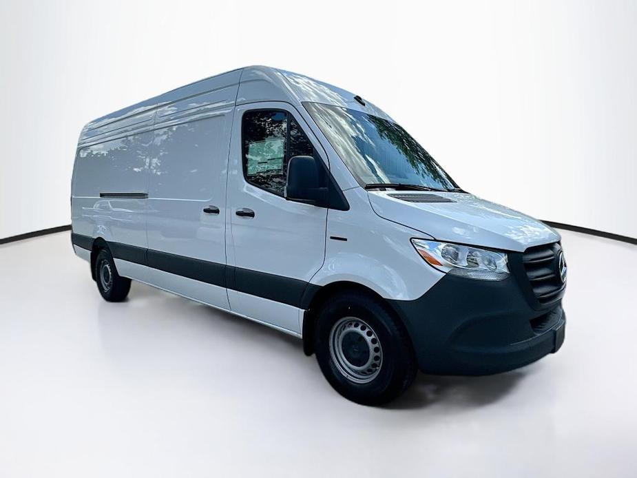 new 2024 Mercedes-Benz Sprinter 2500 car, priced at $79,056