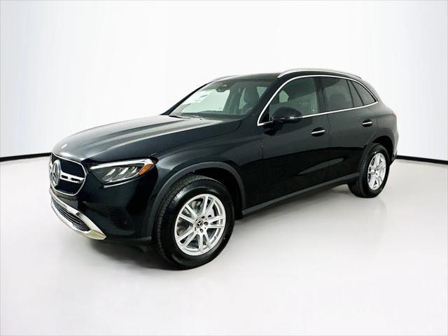 new 2025 Mercedes-Benz GLC 300 car, priced at $54,700