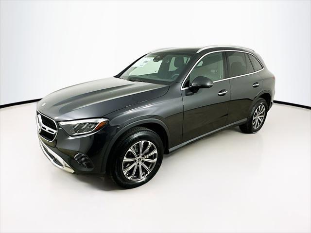 new 2025 Mercedes-Benz GLC 300 car, priced at $57,685