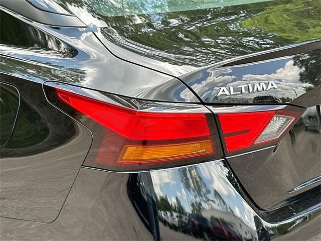 used 2022 Nissan Altima car, priced at $19,621