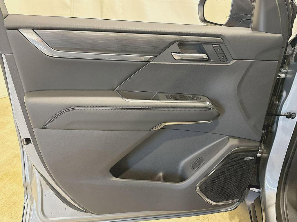 new 2025 GMC Acadia car, priced at $48,040