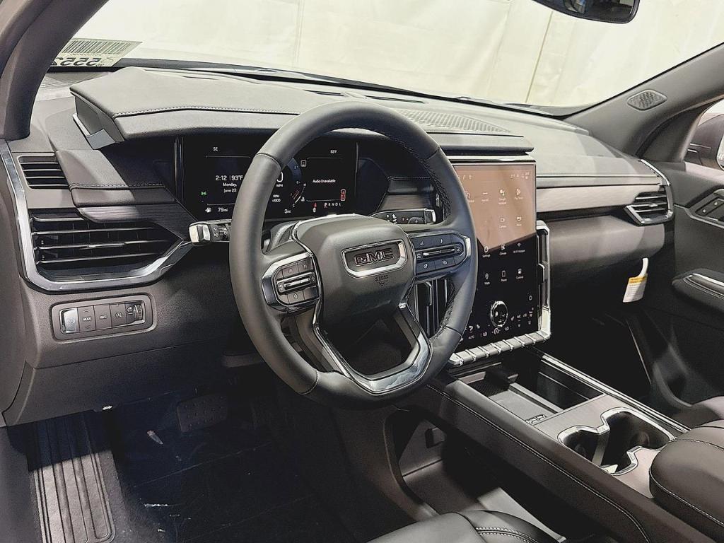 new 2025 GMC Acadia car, priced at $48,040