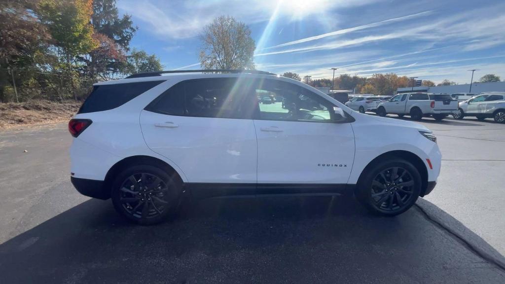 used 2023 Chevrolet Equinox car, priced at $25,900