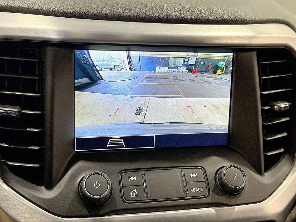 used 2022 GMC Acadia car, priced at $27,900
