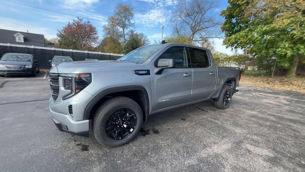 new 2025 GMC Sierra 1500 car, priced at $56,540