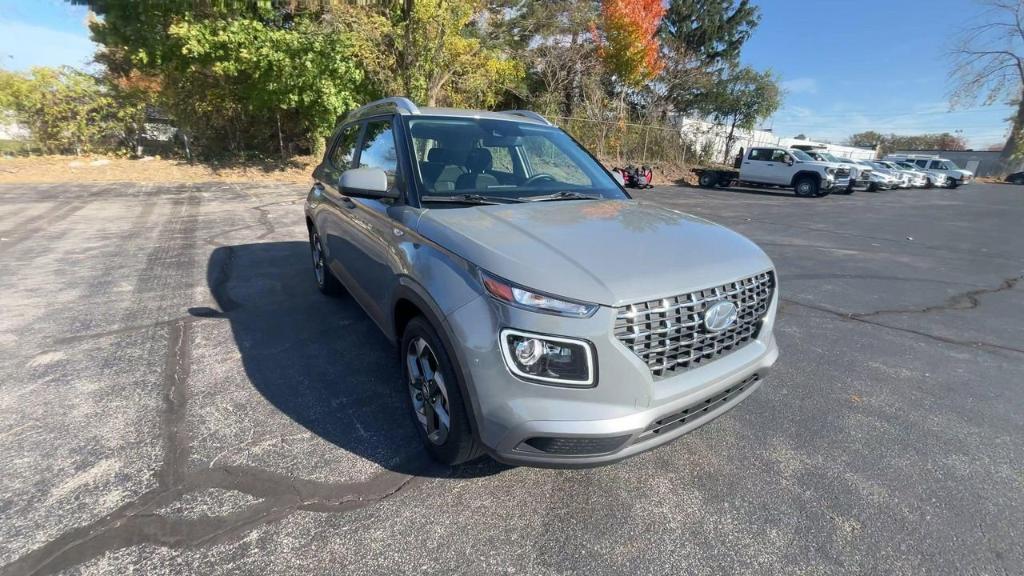 used 2021 Hyundai Venue car, priced at $18,900