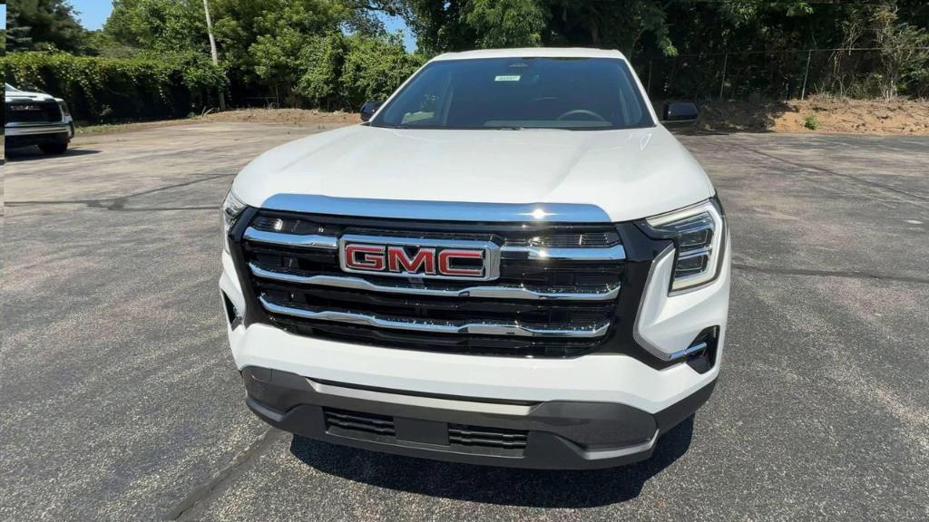 new 2026 GMC Terrain car, priced at $32,884