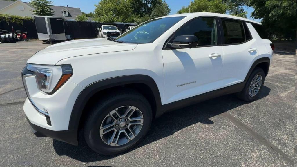 new 2026 GMC Terrain car, priced at $32,884