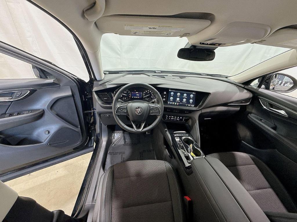 used 2022 Buick Envision car, priced at $26,900
