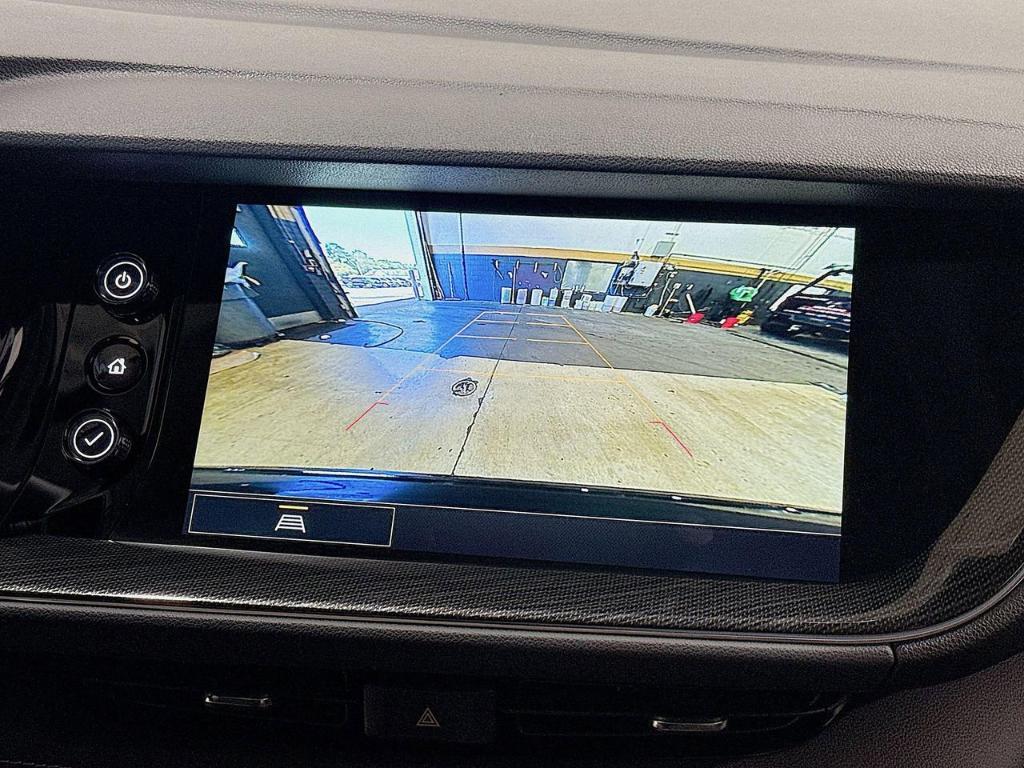 used 2022 Buick Envision car, priced at $26,900