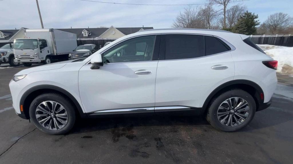 new 2025 Buick Envision car, priced at $39,518