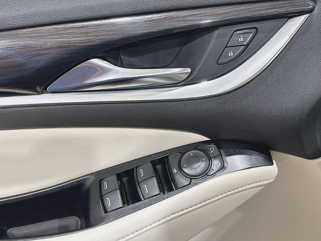used 2022 Buick Enclave car, priced at $26,900