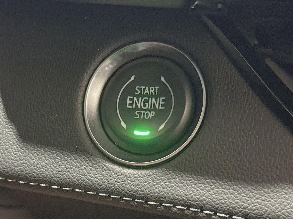 used 2025 Buick Enclave car, priced at $48,130