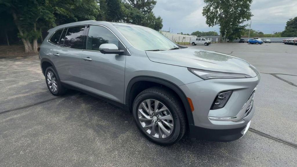 used 2025 Buick Enclave car, priced at $48,130