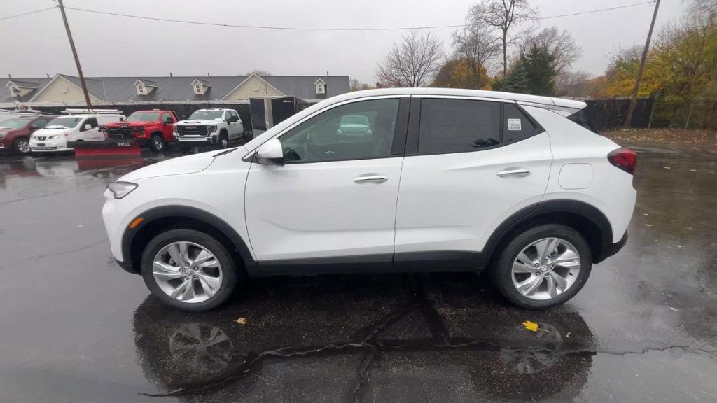 new 2025 Buick Encore GX car, priced at $25,135