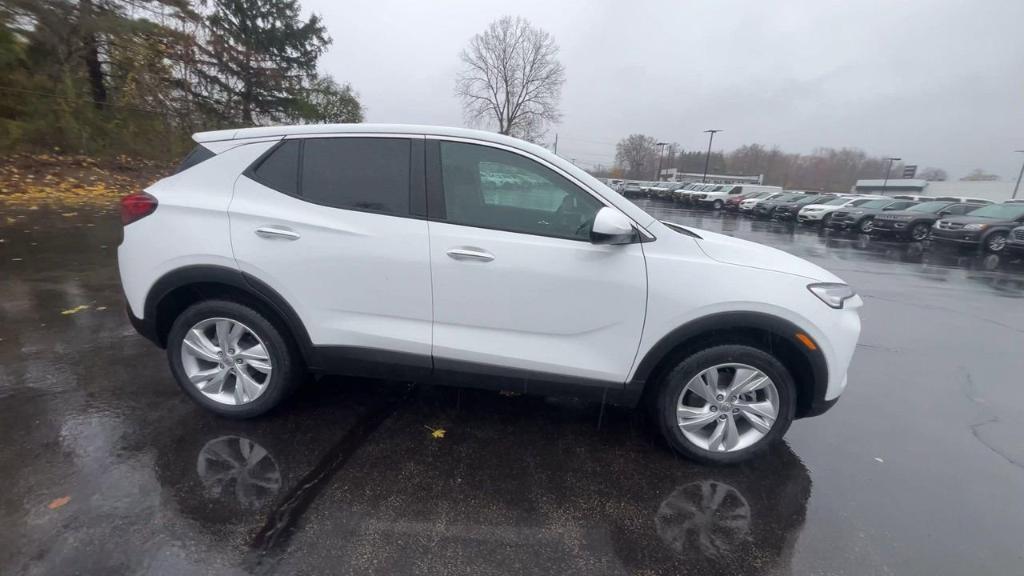 new 2025 Buick Encore GX car, priced at $25,135